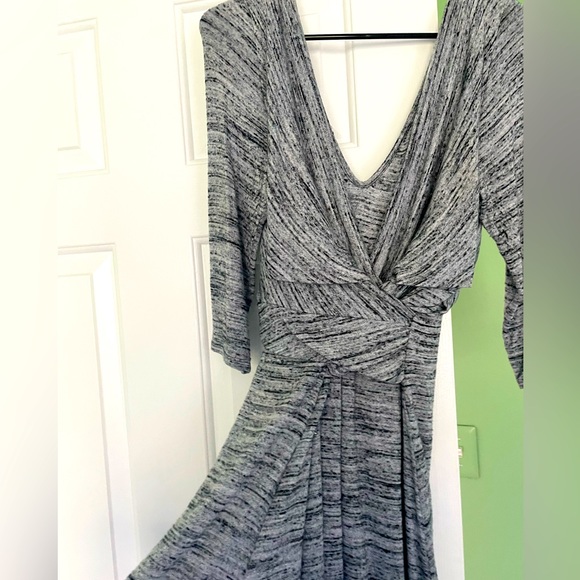 Anthropologie Dresses & Skirts - Amadi via Anthropologie Sz Large Grey Knit Dress